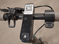 8x step, 2x hooverboard en opvouwbare scootmobiel, o.a. technozom, airbike - afbeelding 49 van  61