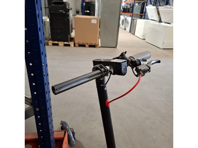 8x step, 2x hooverboard en opvouwbare scootmobiel, o.a. technozom, airbike - afbeelding 54 van  61