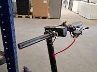 8x step, 2x hooverboard en opvouwbare scootmobiel, o.a. technozom, airbike - afbeelding 54 van  61