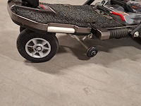 8x step, 2x hooverboard en opvouwbare scootmobiel, o.a. technozom, airbike - afbeelding 45 van  61