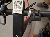 8x step, 2x hooverboard en opvouwbare scootmobiel, o.a. technozom, airbike - afbeelding 57 van  61