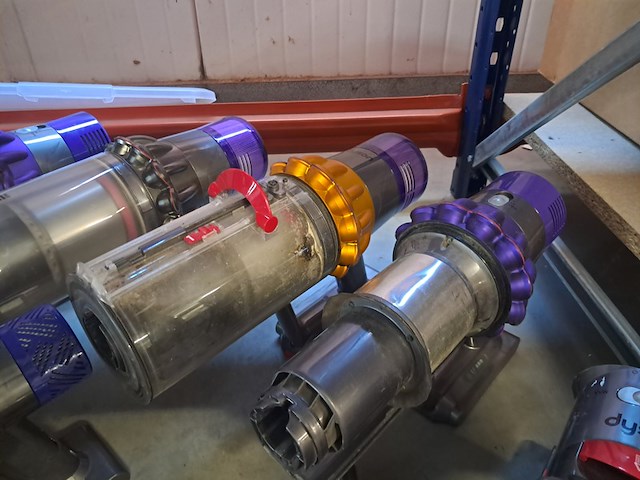 8x stofzuigers, dyson - afbeelding 5 van  11