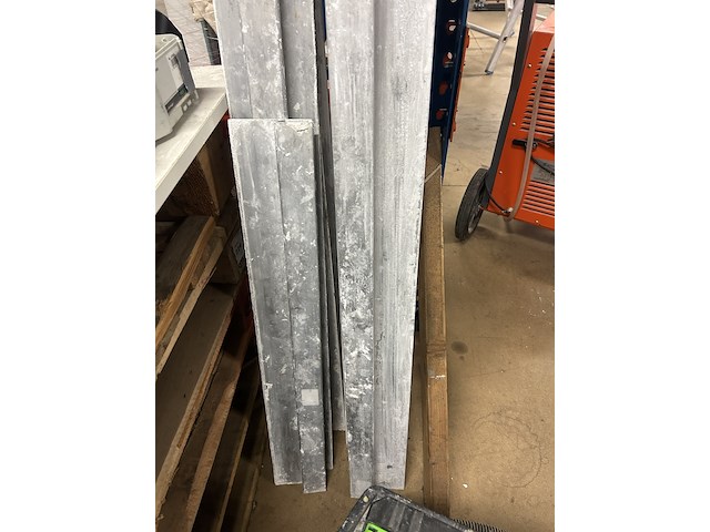 8x stukadoorsgereedschap - afbeelding 2 van  4