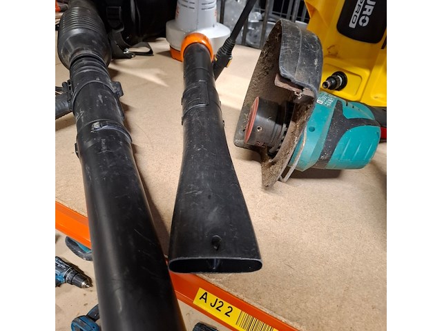 8x tuingereedschap, o.a stihl, gardena - afbeelding 6 van  28