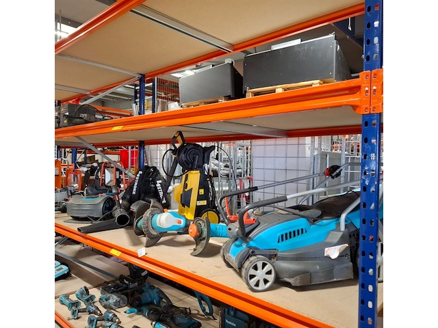 8x tuingereedschap, o.a stihl, gardena - afbeelding 1 van  28