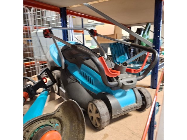 8x tuingereedschap, o.a stihl, gardena - afbeelding 17 van  28