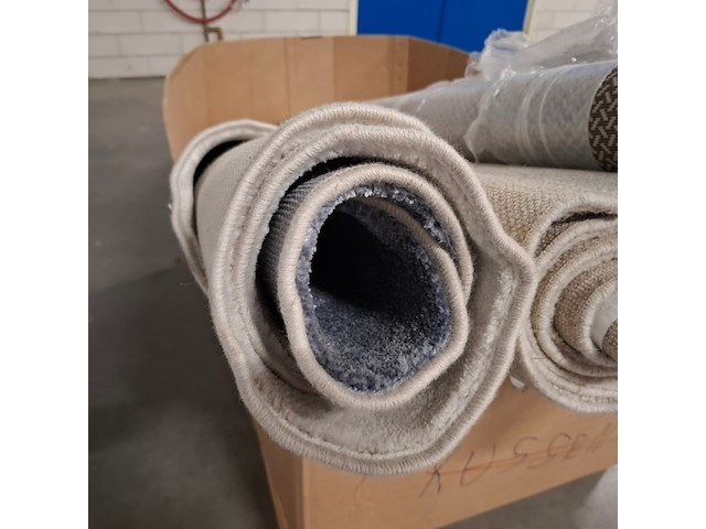 8x vloerkleed en 2x bijzettafel, o.a. zuiver - afbeelding 4 van  8