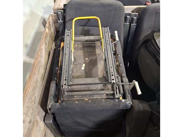 8x vrachtwagenstoel, o.a. isri - afbeelding 5 van  11