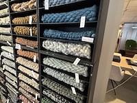 8x wandkast met vloerkleed stalen perletta - afbeelding 3 van  4