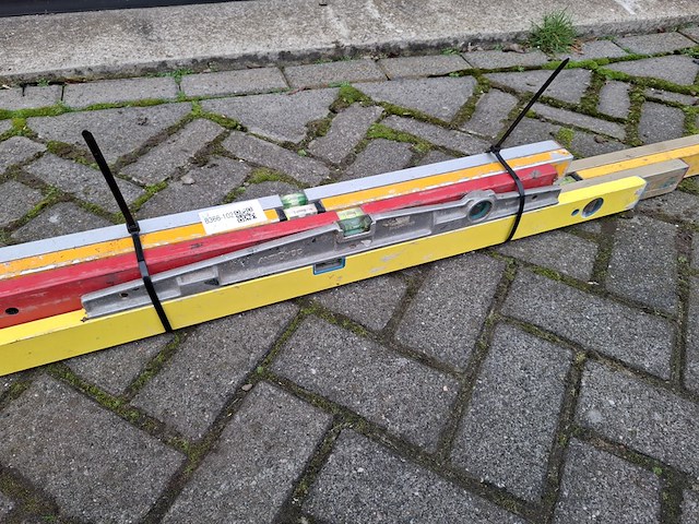 8x waterpas, diverse merken - afbeelding 3 van  4