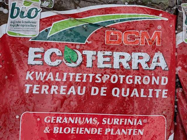 8x zak potgrond a 30 liter dcm, ecoterra - afbeelding 4 van  6