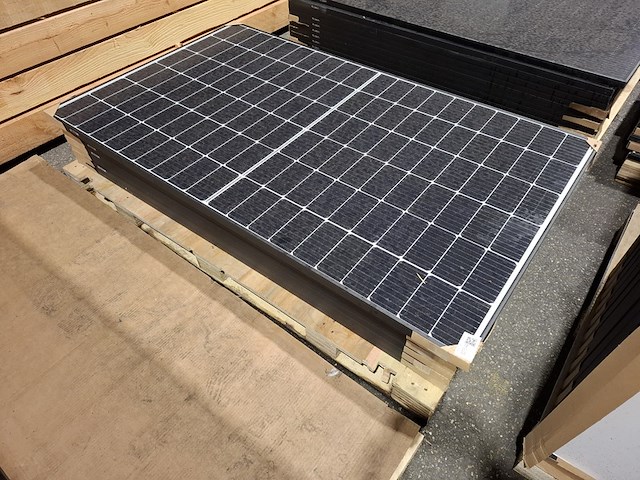 8x zonnepaneel longi, lr4-60hph-375m - afbeelding 2 van  3