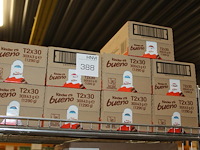 9 dozen kinder bueno. t2 x 30. tht 11-25. - afbeelding 1 van  2