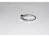 9 kt witgouden ring met natuurlijke diamant - afbeelding 2 van  9
