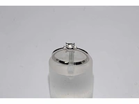 9 kt witgouden ring met natuurlijke diamant - afbeelding 3 van  9