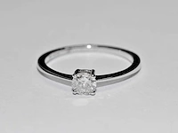 9 kt witgouden ring met natuurlijke diamant - afbeelding 2 van  7