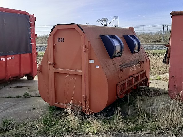 9 m³ gesloten afzet container, 2011 - afbeelding 1 van  11