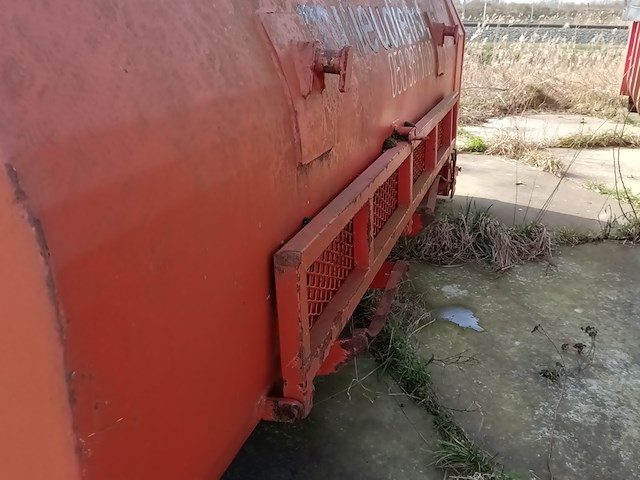 9 m³ gesloten afzet container, 2011 - afbeelding 10 van  11