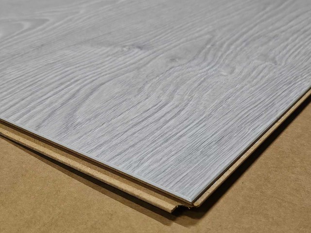 9 m2 laminaat plank - 1200 x 191 x 8 mm - afbeelding 2 van  3