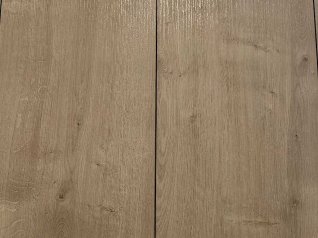 9 m2 laminaat plank - 1383 x 244 x 8 mm - afbeelding 1 van  2