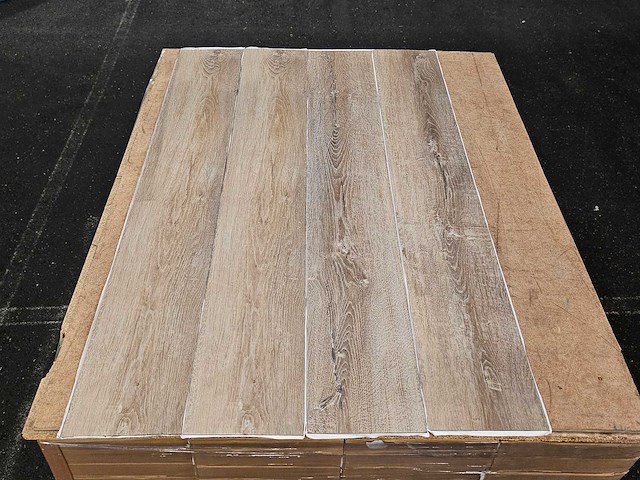 9 m2 pvc zelfklevend stroken - 1219 x 184 x 2,5 mm - afbeelding 3 van  3