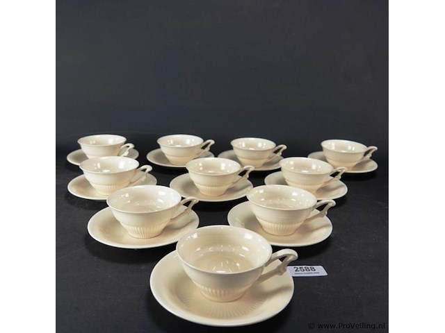 9 mosa kop en schotels - afbeelding 1 van  5