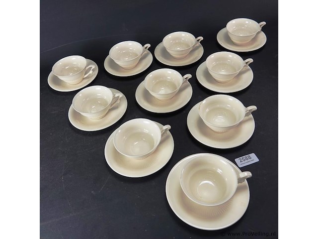 9 mosa kop en schotels - afbeelding 3 van  5