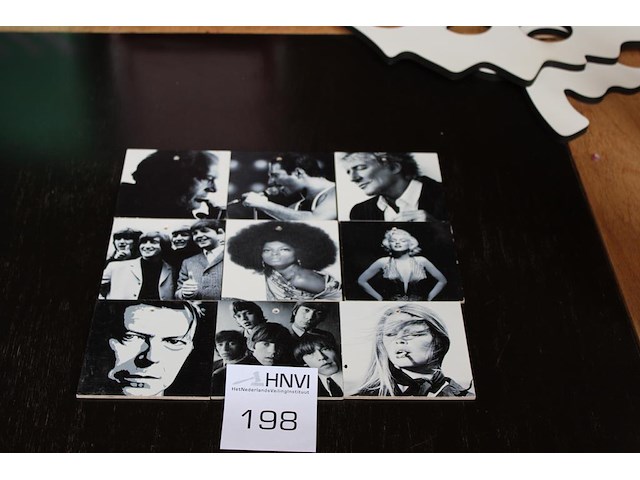 9 onderzetters met wereldsterren. - afbeelding 1 van  2