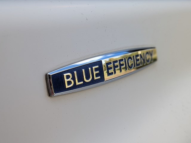 9-persoons bedrijfsauto mercedes-benz, vito 110 cdi 343 9 persoons | 181.924 km, bouwjaar 2015 - afbeelding 4 van  51