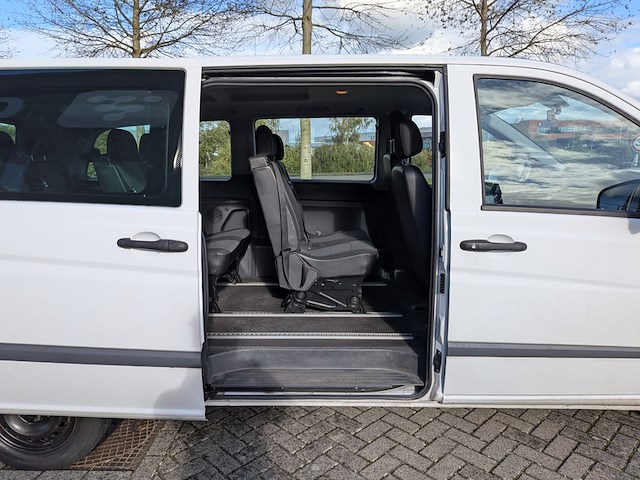 9-persoons bedrijfsauto mercedes-benz, vito 110 cdi 343 9 persoons | 181.924 km, bouwjaar 2015 - afbeelding 37 van  51