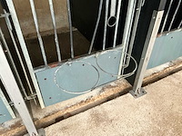 9 stuks kalverboxen – compleet systeem – met rvs en kunststof onderdelen - afbeelding 5 van  8