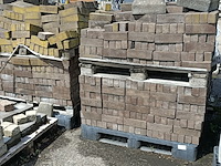 90 m2 gebakken straatsteen, 230x75x55 mm - afbeelding 2 van  3