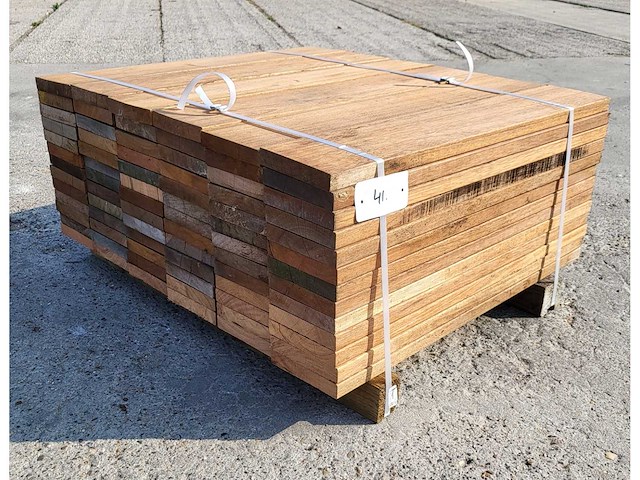 90 x guyana teak planken 25 x 140mm , lengte 65cm - afbeelding 1 van  6