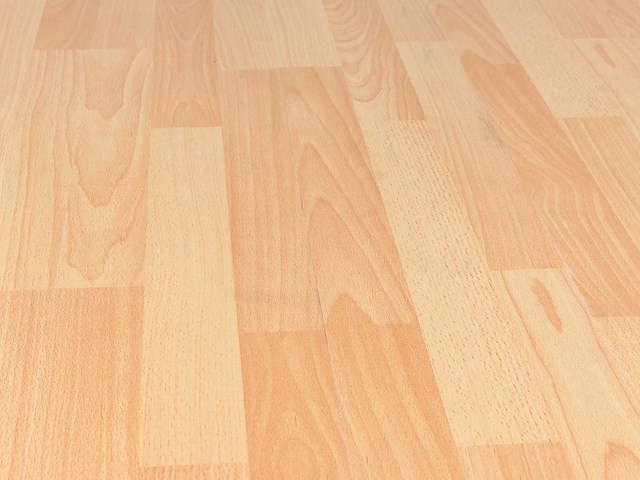 93 m2 laminaat plank - 1380 x 193 x 7 mm - afbeelding 1 van  3