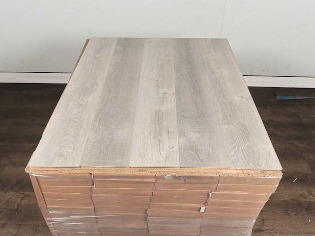 94 m2 laminaat plank - 1200 x 190 x 8 mm - afbeelding 3 van  4
