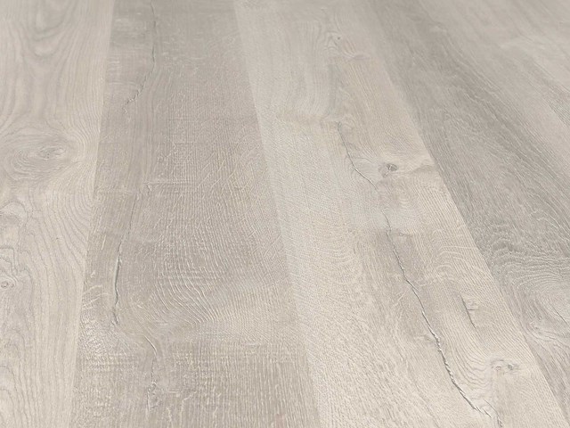 94 m2 laminaat plank - 1200 x 190 x 8 mm - afbeelding 1 van  4