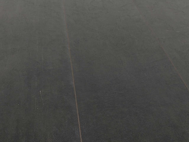 94 m2 laminaat plank - 1290 x 329 x 8 mm - afbeelding 1 van  4