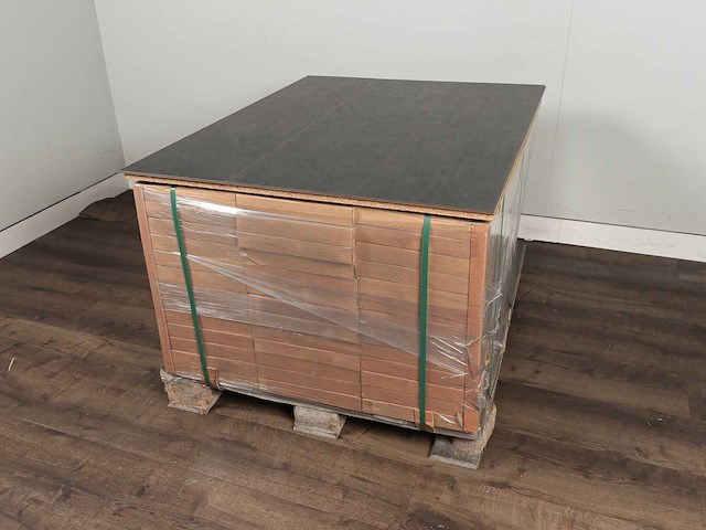 94 m2 laminaat plank - 1290 x 329 x 8 mm - afbeelding 4 van  4