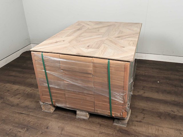 94 m2 laminaat plank watervast - 1290 x 329 x 8 mm - afbeelding 4 van  4
