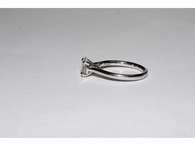 950 platina witte ring met 1,01 cts laboratoriumgekweekte diamant - afbeelding 4 van  9