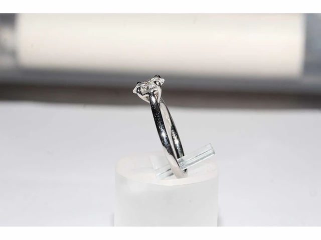 950 platina witte ring met 1,01 cts laboratoriumgekweekte diamant - afbeelding 6 van  9
