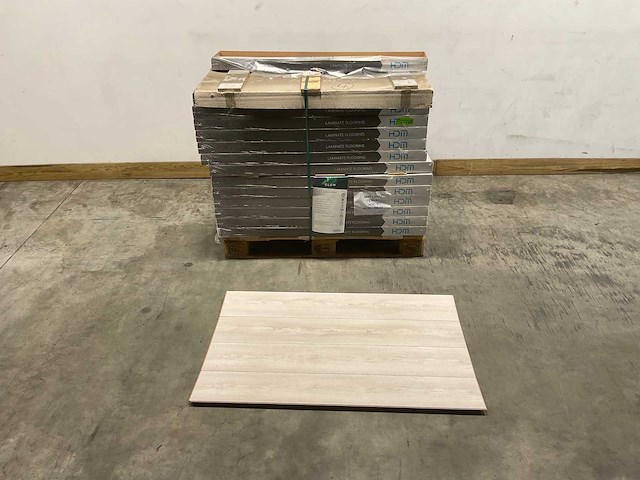 95,1m² purity glow acacia grijs laminaatvloer - afbeelding 1 van  7