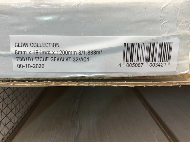 95,1m² purity glow gelakt eiken laminaatvloer - afbeelding 3 van  7