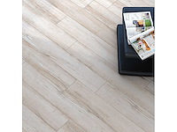 95,1m² purity glow gelakt eiken laminaatvloer - afbeelding 2 van  10