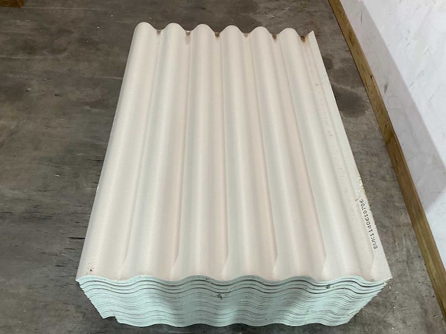 95,5 m² svk - neptunus wolkengrijs - golfplaat 158x110 cm - afbeelding 2 van  4