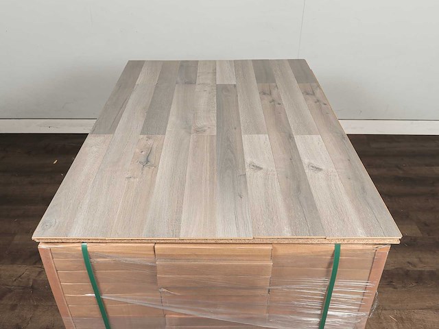 96 m2 laminaat plank - 1383 x 193 x 7 mm - afbeelding 3 van  4