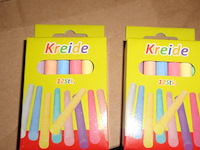 96 pakjes met 12 stuks kleurkrijt - afbeelding 3 van  3