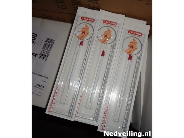 96x manicure instrument met rubbertip op kaart - afbeelding 2 van  3