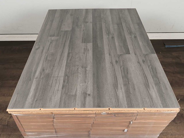 97 m2 laminaat plank - 1286 x 194 x 8 mm - afbeelding 3 van  4