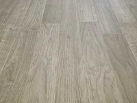 97 m2 laminaat plank - 504 x 84 x 8 mm - afbeelding 1 van  3